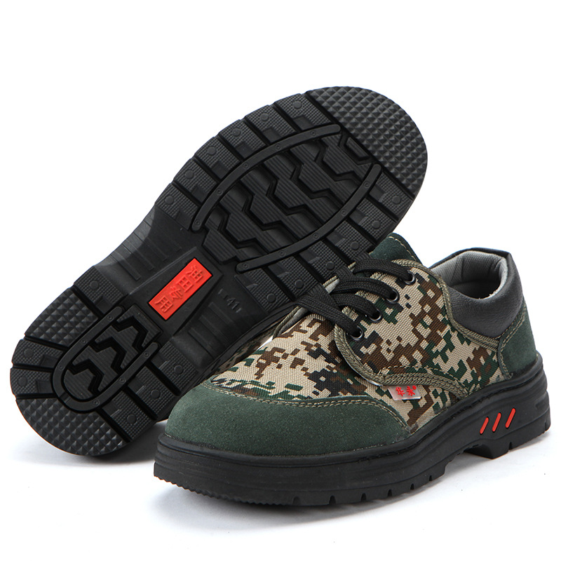 Insulated work boots (1)