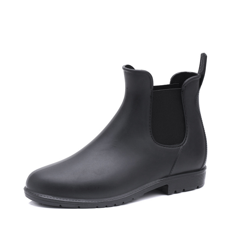 Anti-slip rain boots for adults | safety shoes manufacturers